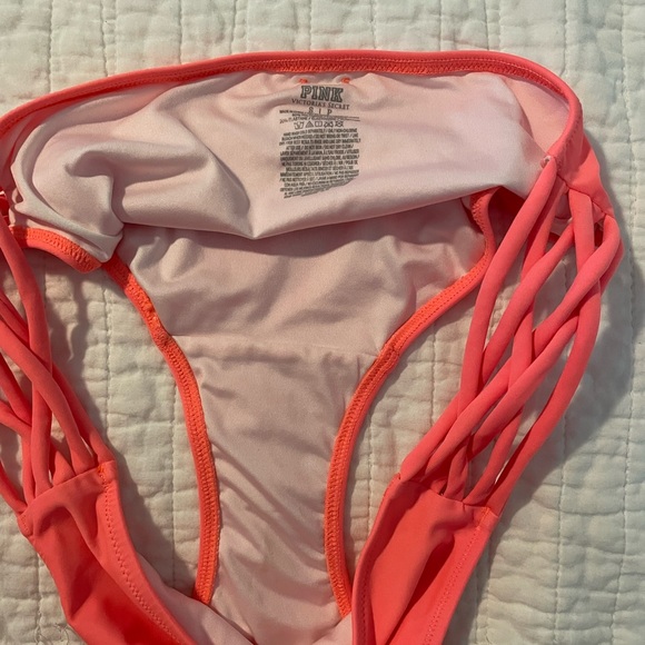 Pink bikini set - Picture 3 of 4